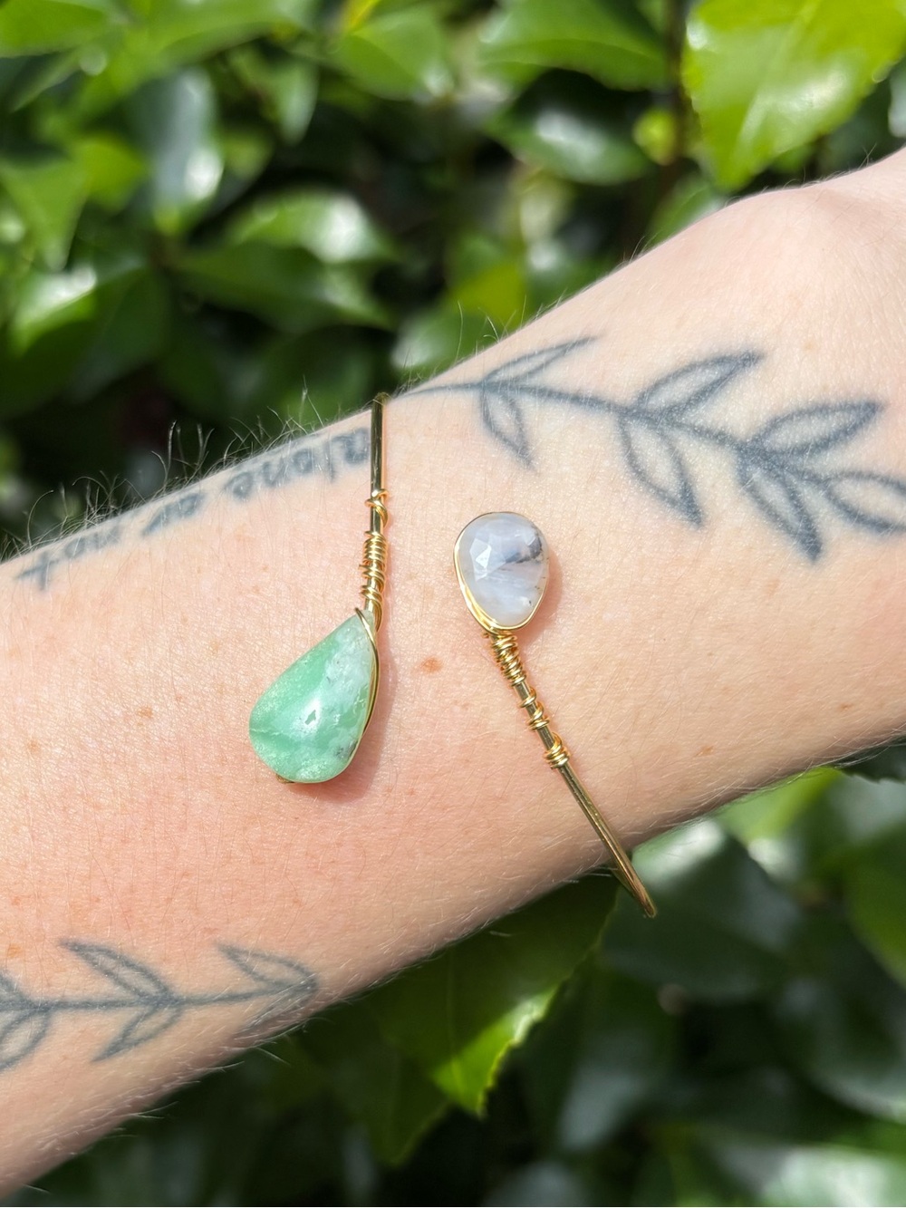 Chrysoprase and Peruvian Opal bangle